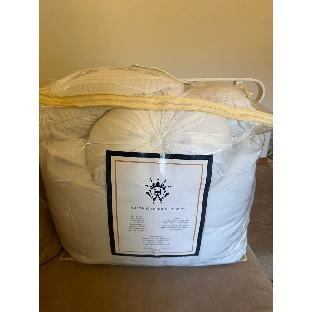 Hutton Wilkinson Palazzo White Ruched Comforter Set Hollywood Regency